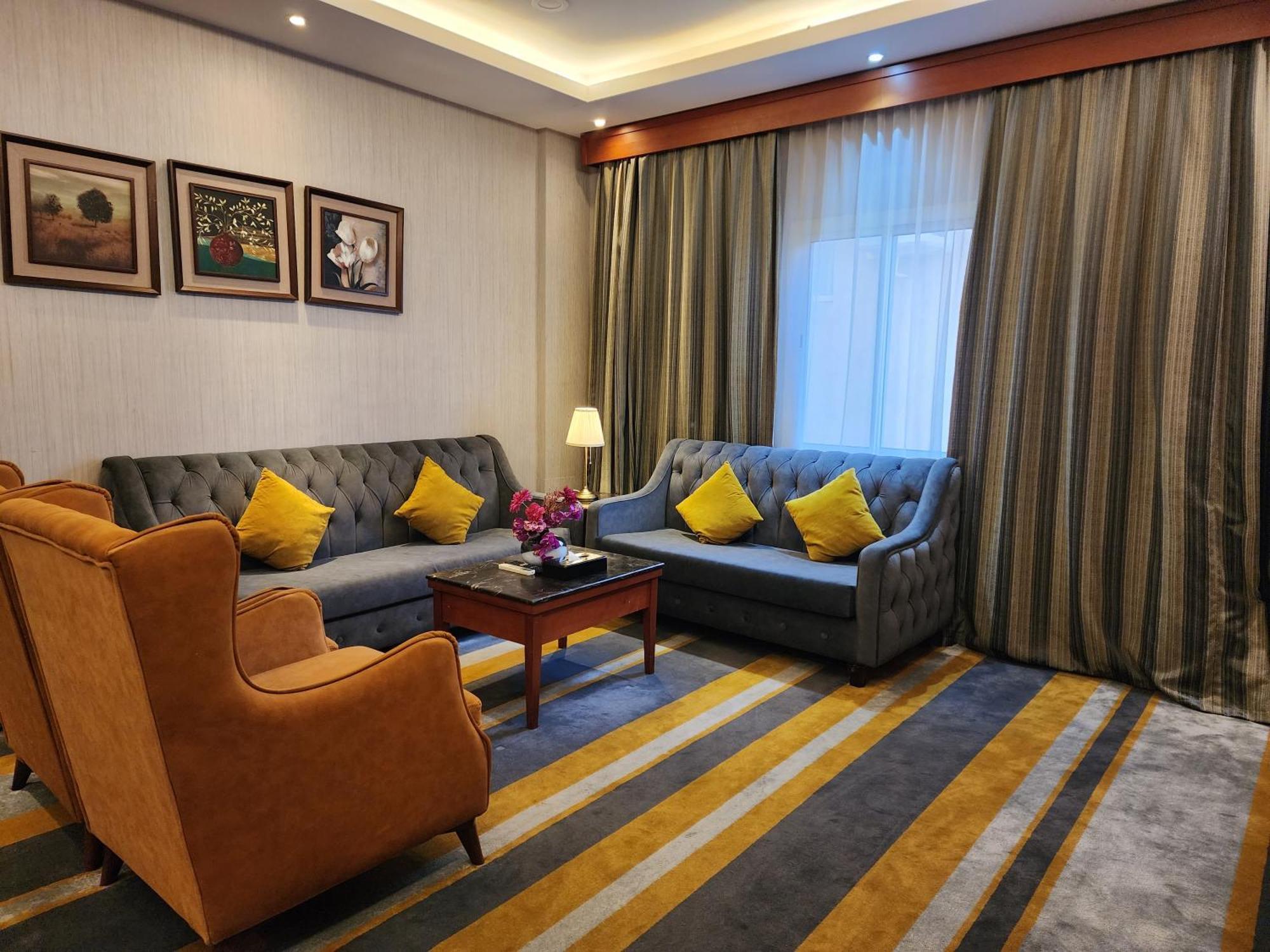 Shaty Alhayat Hotel Suites Dzsidda Kültér fotó