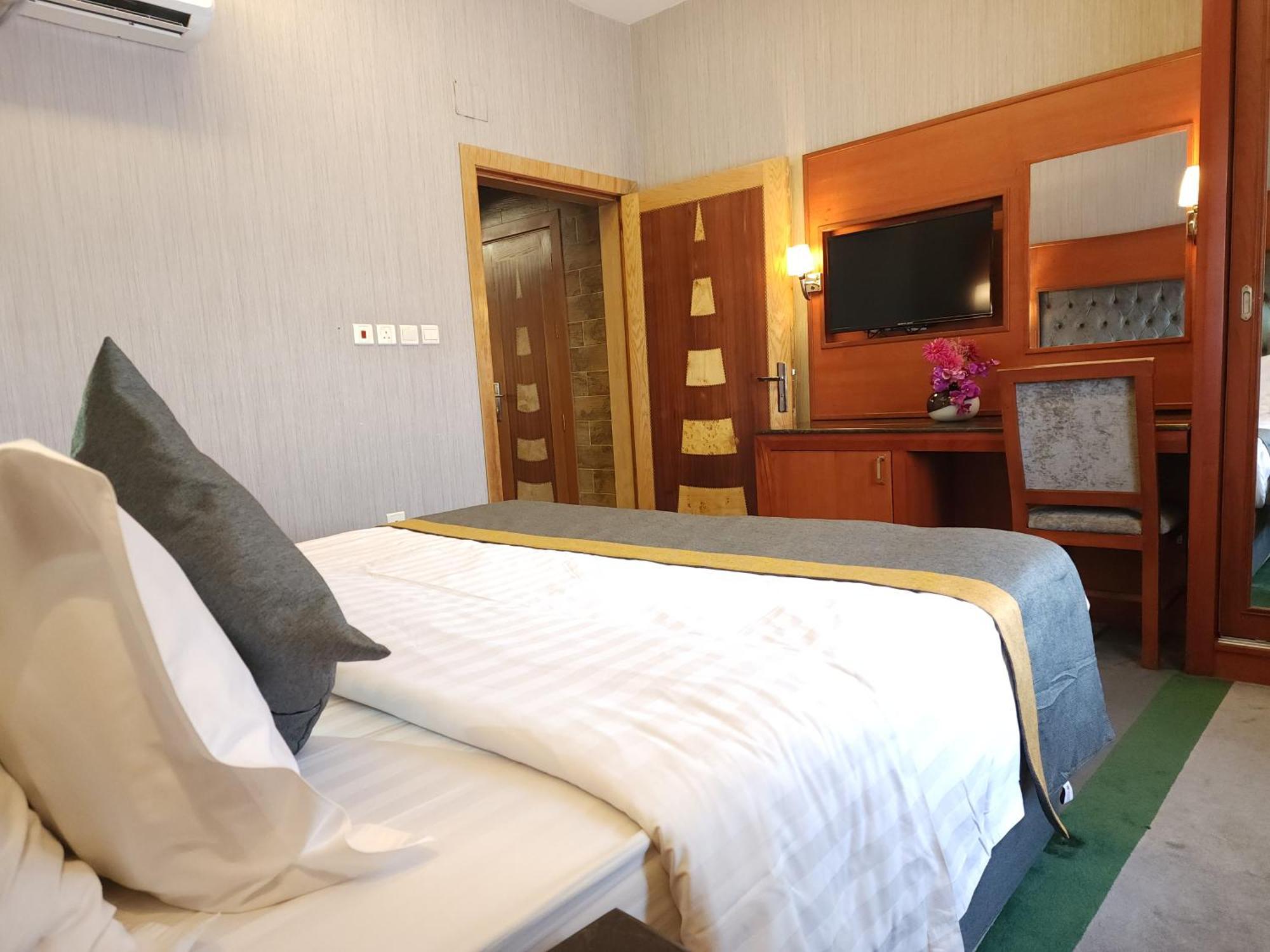 Shaty Alhayat Hotel Suites Dzsidda Kültér fotó