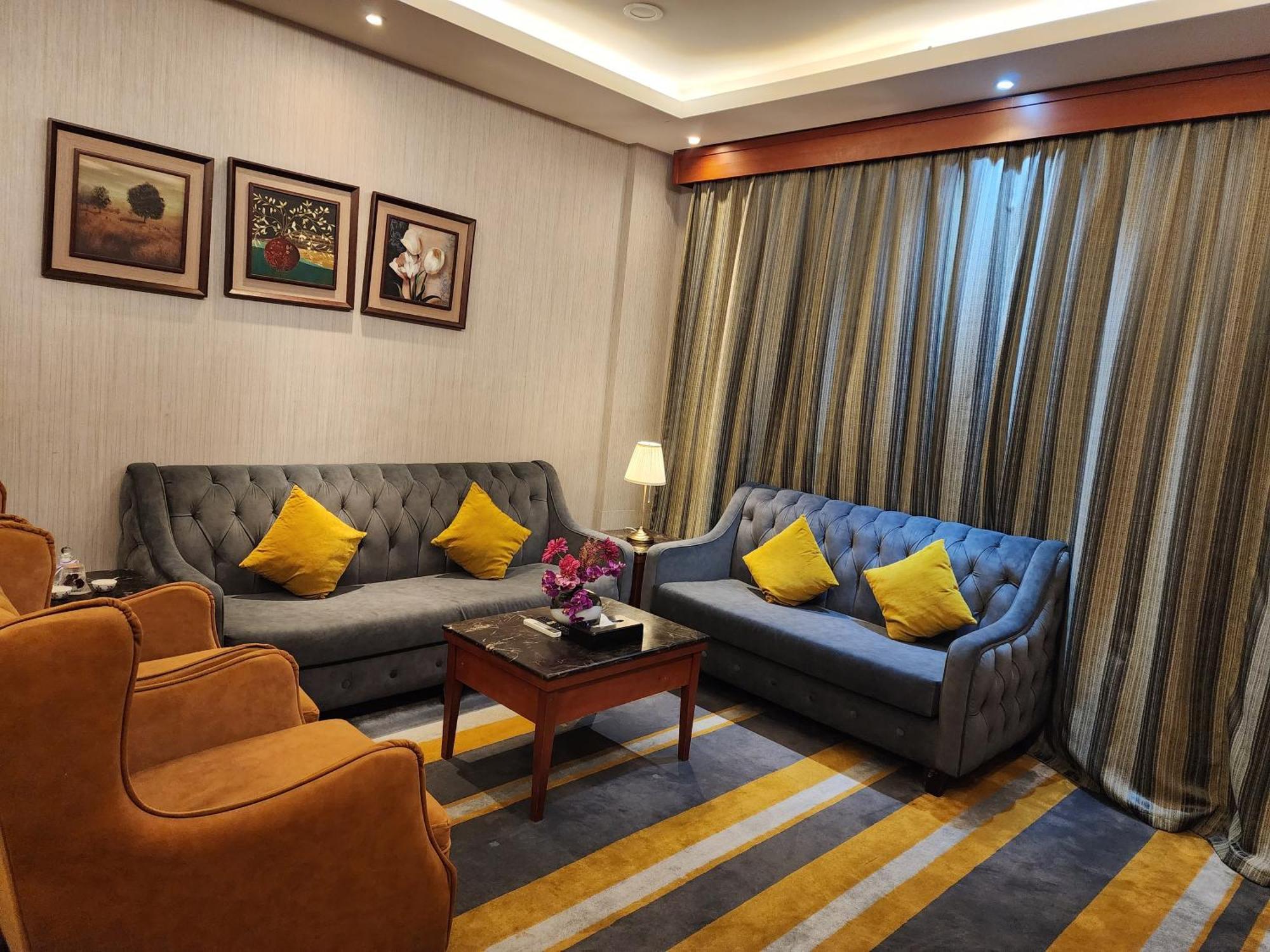 Shaty Alhayat Hotel Suites Dzsidda Kültér fotó