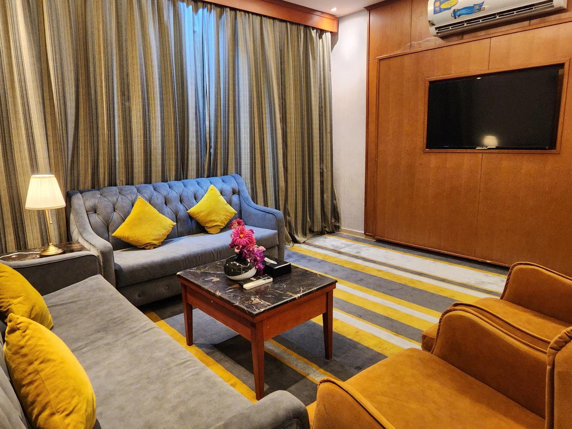 Shaty Alhayat Hotel Suites Dzsidda Kültér fotó