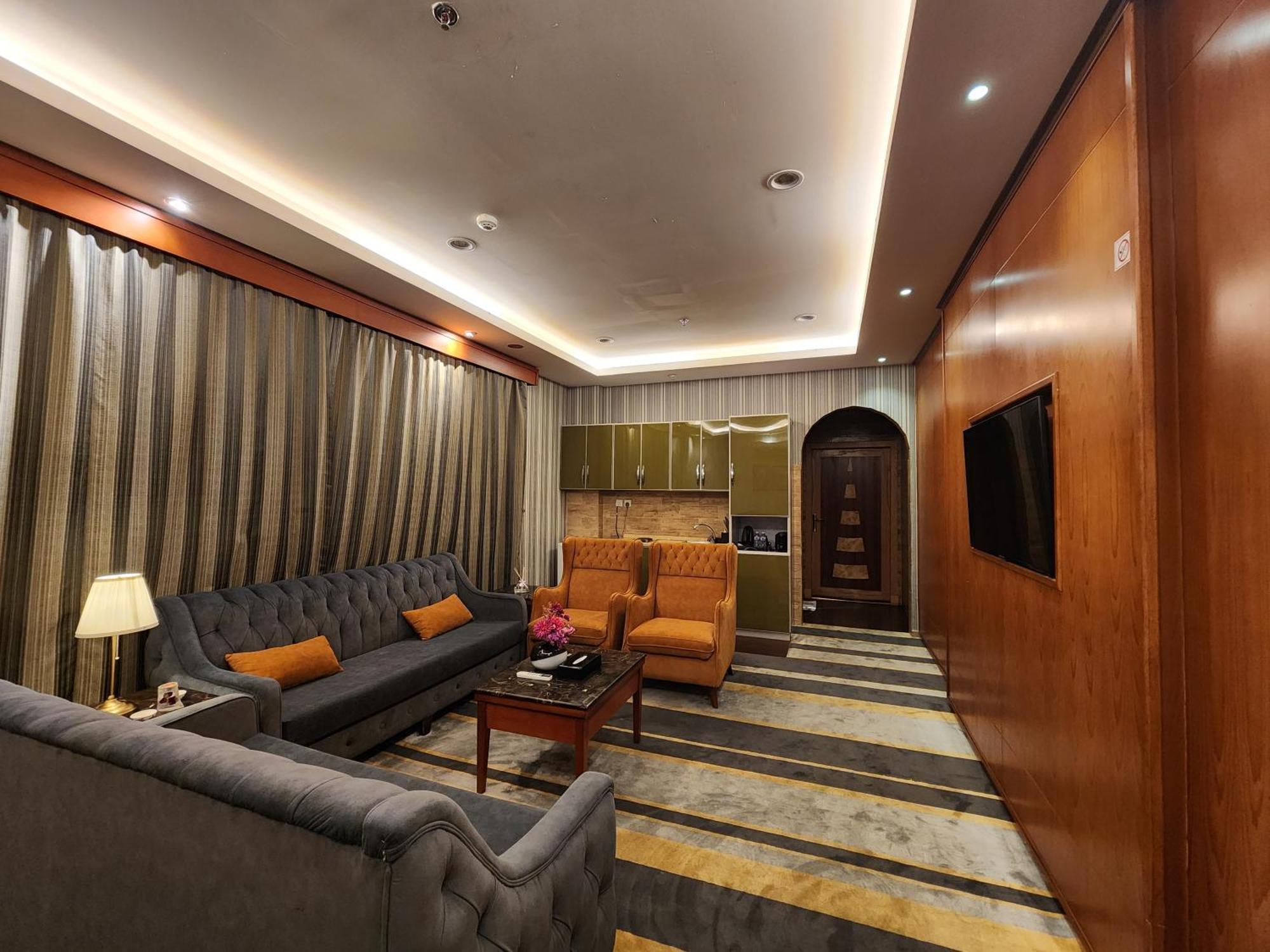 Shaty Alhayat Hotel Suites Dzsidda Kültér fotó